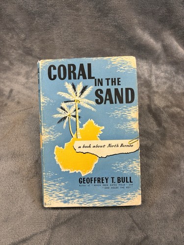 Vintage coral the sand - vintage,